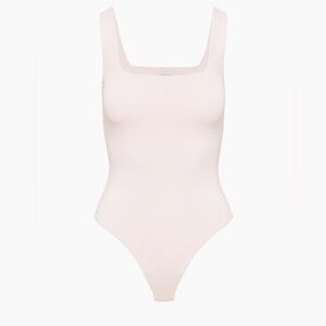 ARITZIA Contour Squareneck Bodysuit in White 🌟 - NWT